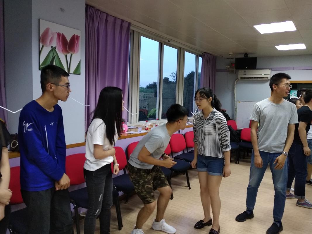 吸管运输.jpg 吸管运输.jpg